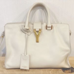 SAINT LAURENT | Small Classic Y Calfskin in Nude